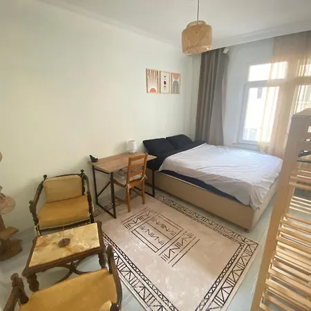 בית אירוח Private In A Shared - Your Modern In Center Of Kadikoy *